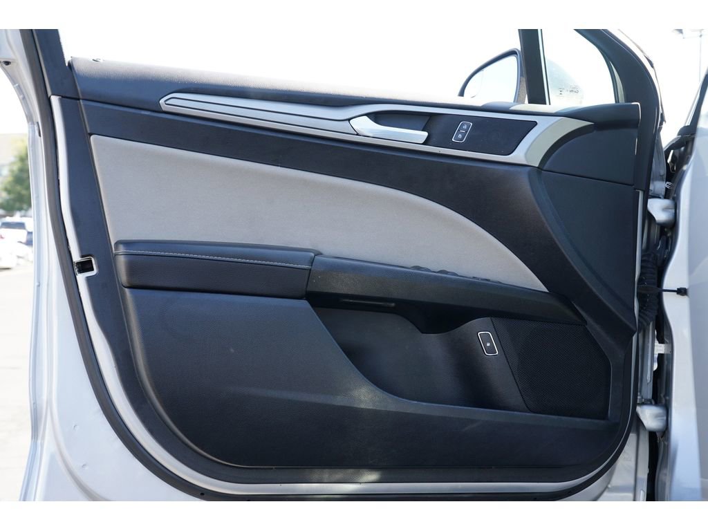 Used 2018 Ford Fusion S image 14