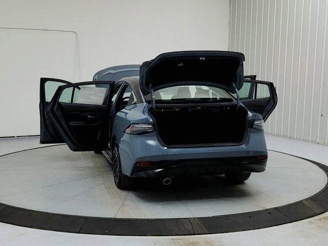 New 2026 Nissan Sentra SR w/ Floor Mat Package image 14