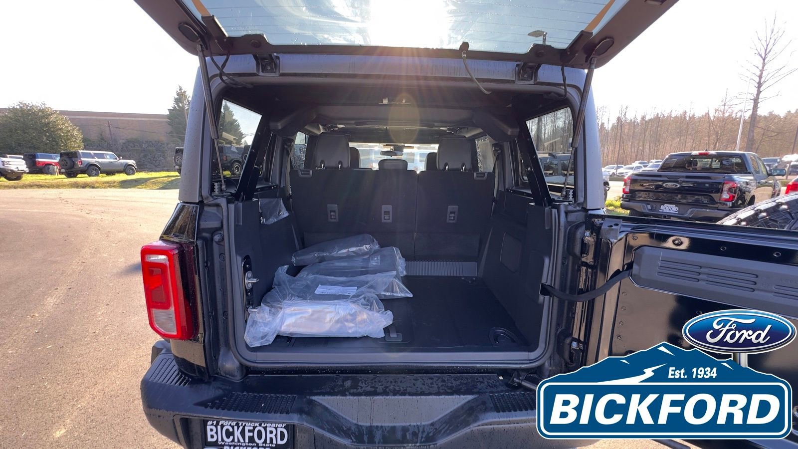 New 2025 Ford Bronco Big Bend w/ Black Diamond Package AWD/4WD image 7