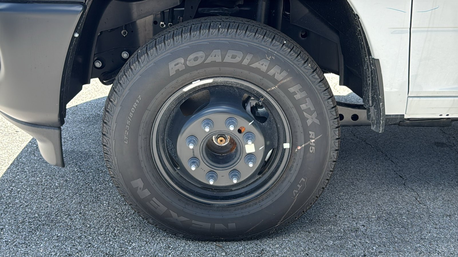 New 2026 RAM 3500 Tradesman AWD/4WD image 23