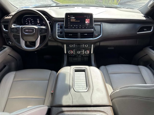 Used 2024 GMC Yukon XL SLT image 26