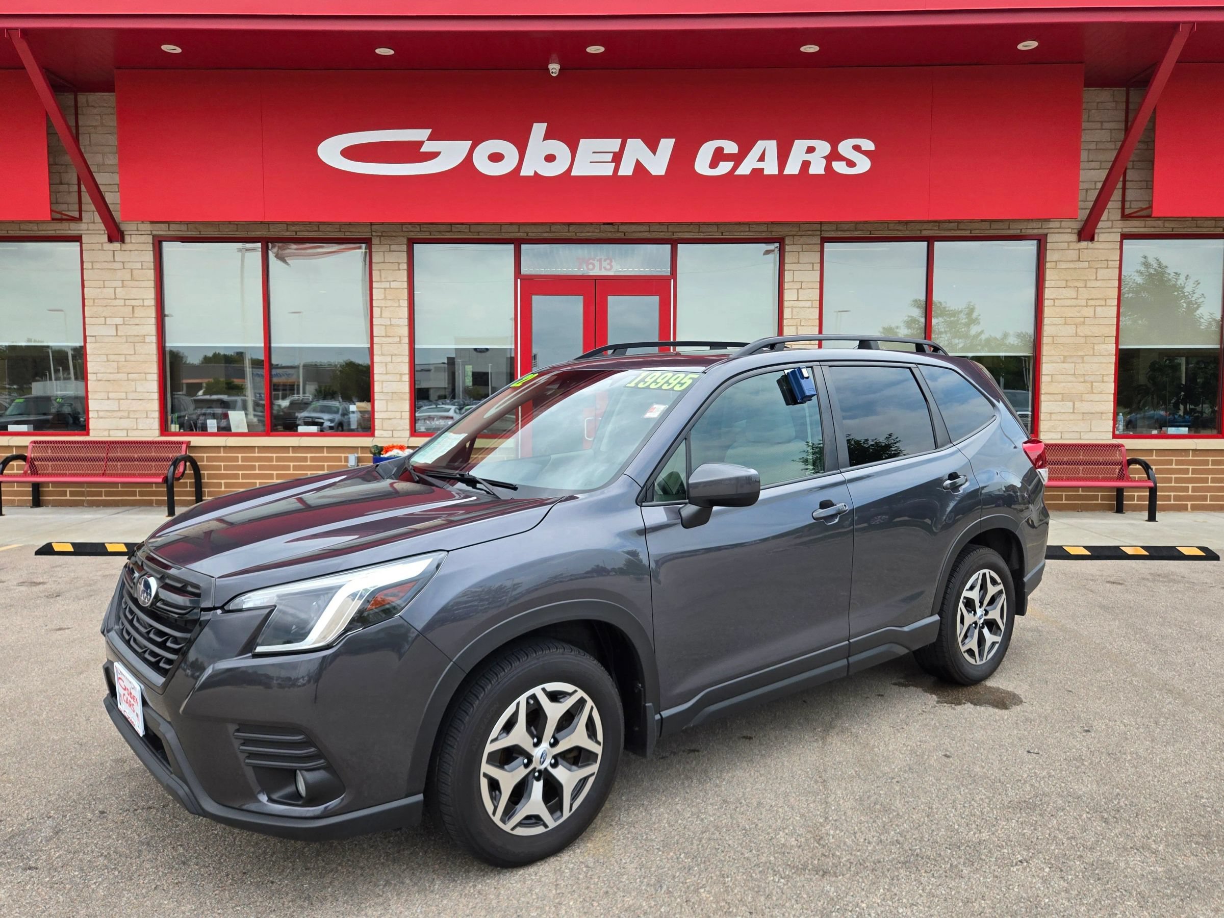 Used 2022 Subaru Forester Premium AWD/4WD image 1