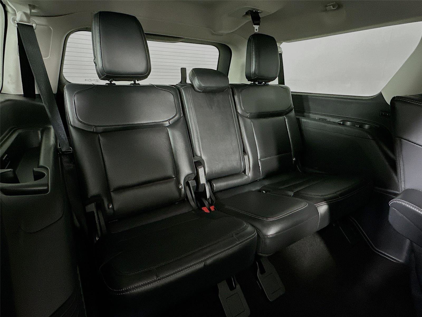 Used 2025 Ford Expedition Max Platinum w/ Driver's Package AWD/4WD image 28