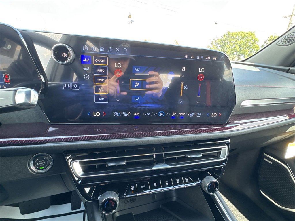 New 2026 Chevrolet Traverse RS image 19