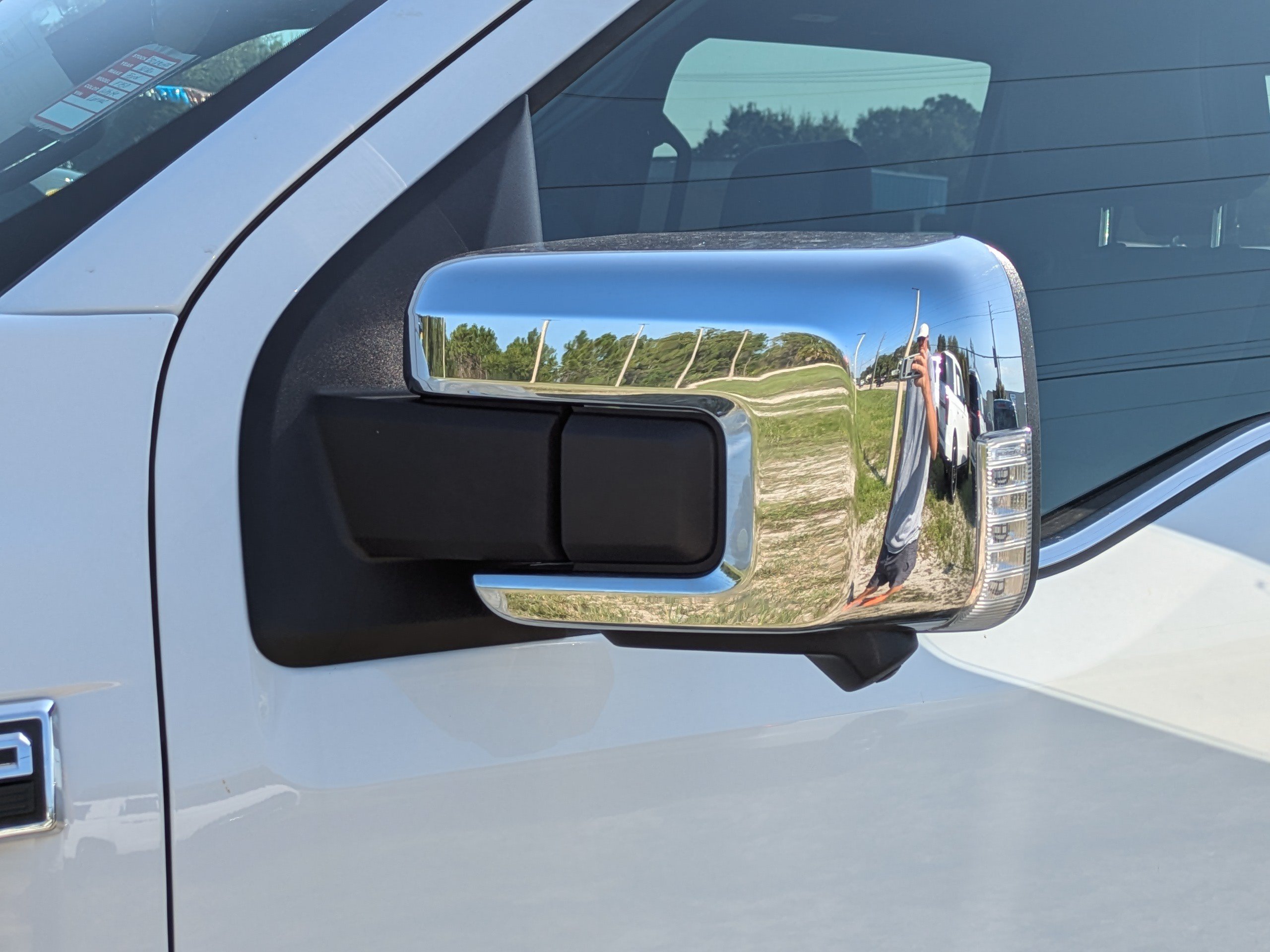 Used 2026 Ford F150 Lariat w/ Equipment Group 501A Mid AWD/4WD image 12