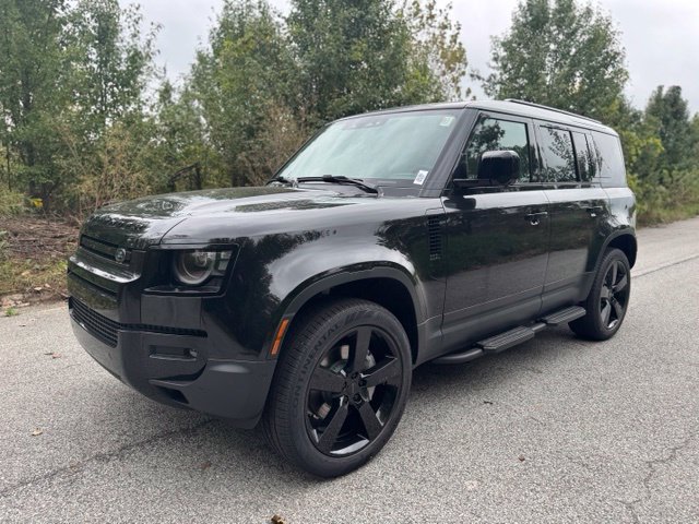 New 2026 Land Rover Defender 110 S AWD/4WD image 1