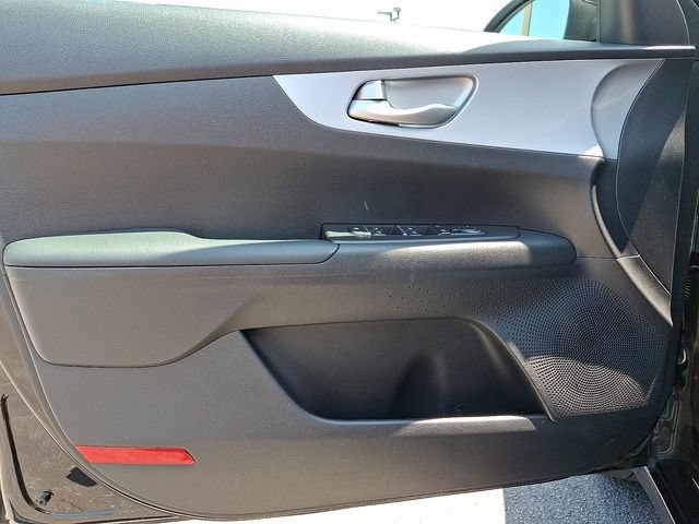 Certified 2024 Kia Forte LXS w/ LXS Technology Package FWD image 12