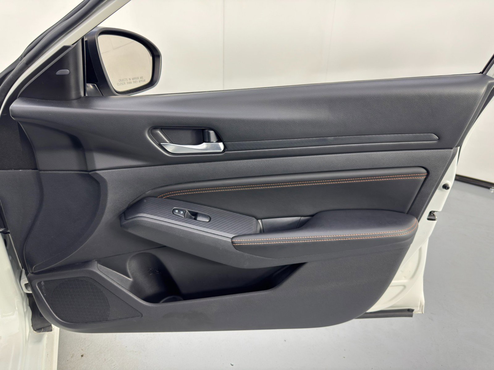 Used 2019 Nissan Altima 2.5 SR w/ SR Premium Package image 39