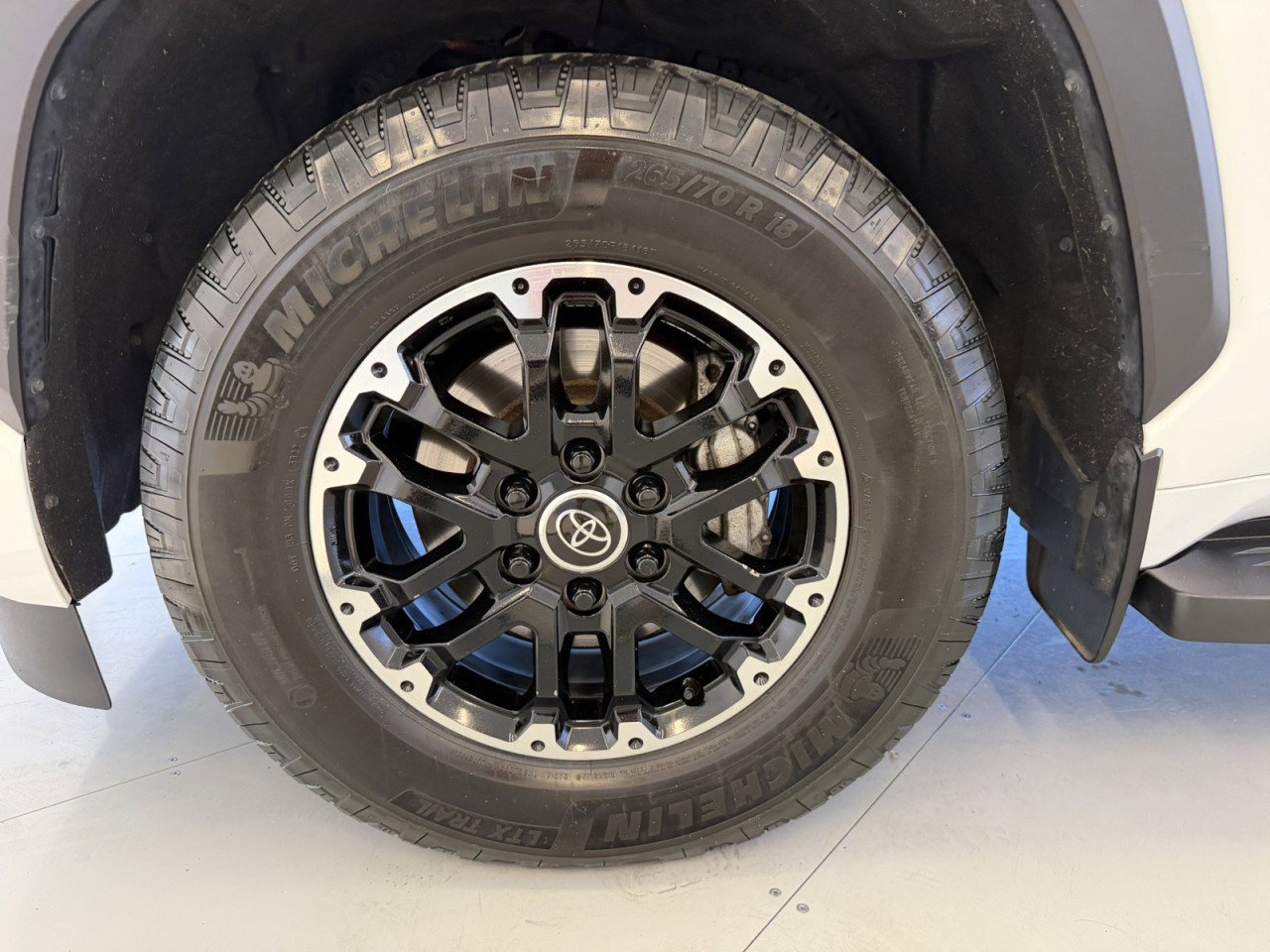 Used 2023 Toyota Sequoia SR5 w/ SR5 Premium Package image 51