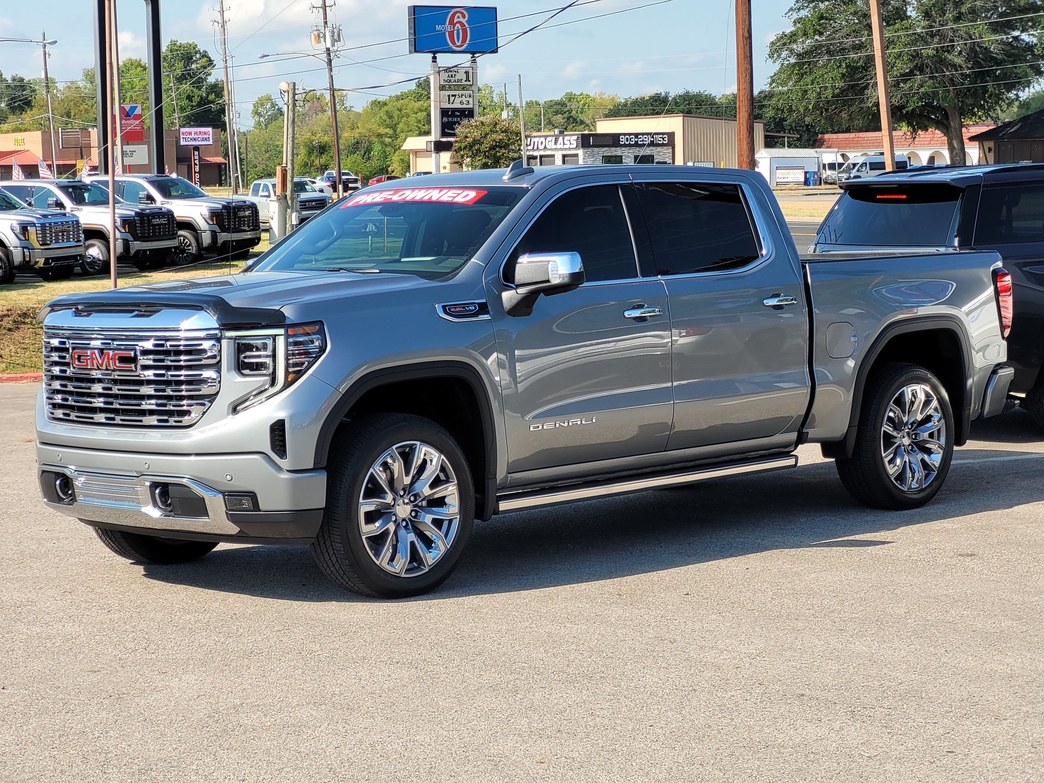 Used 2026 GMC Sierra 1500 Denali AWD/4WD image 3