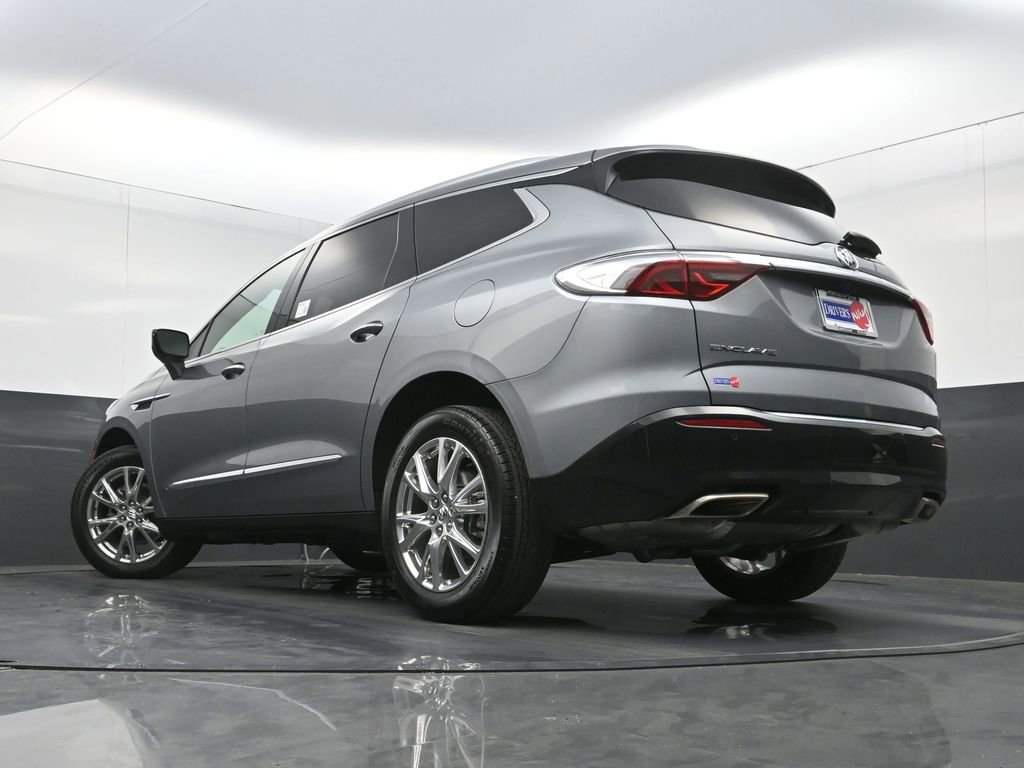 Used 2023 Buick Enclave Premium w/ Experience Buick Package FWD image 30