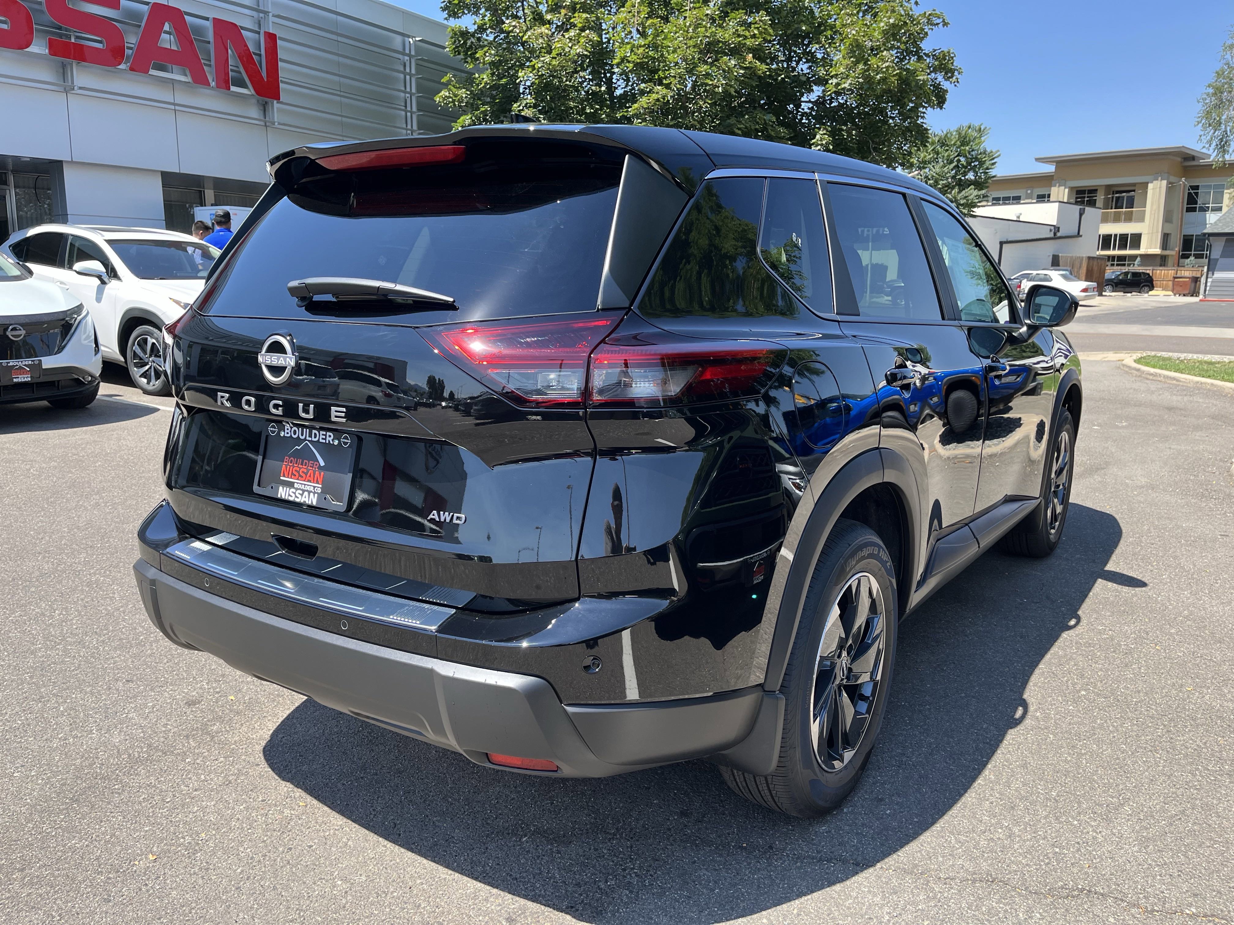 New 2026 Nissan Rogue SV image 7