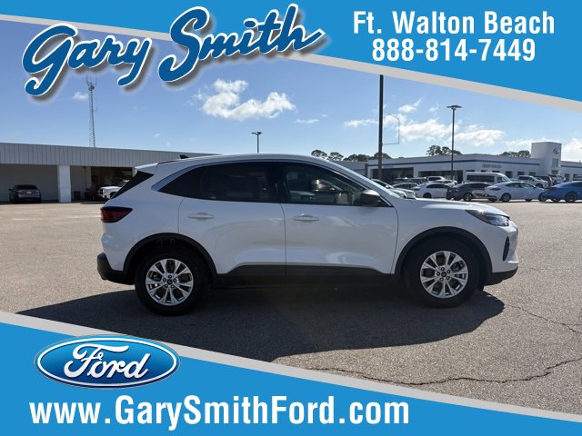 Used 2023 Ford Escape Active image 1