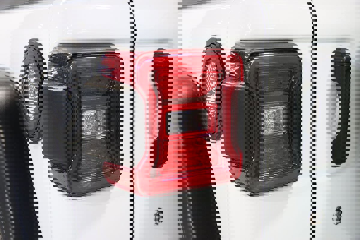 Used 2020 Jeep Wrangler Unlimited Sport image 73