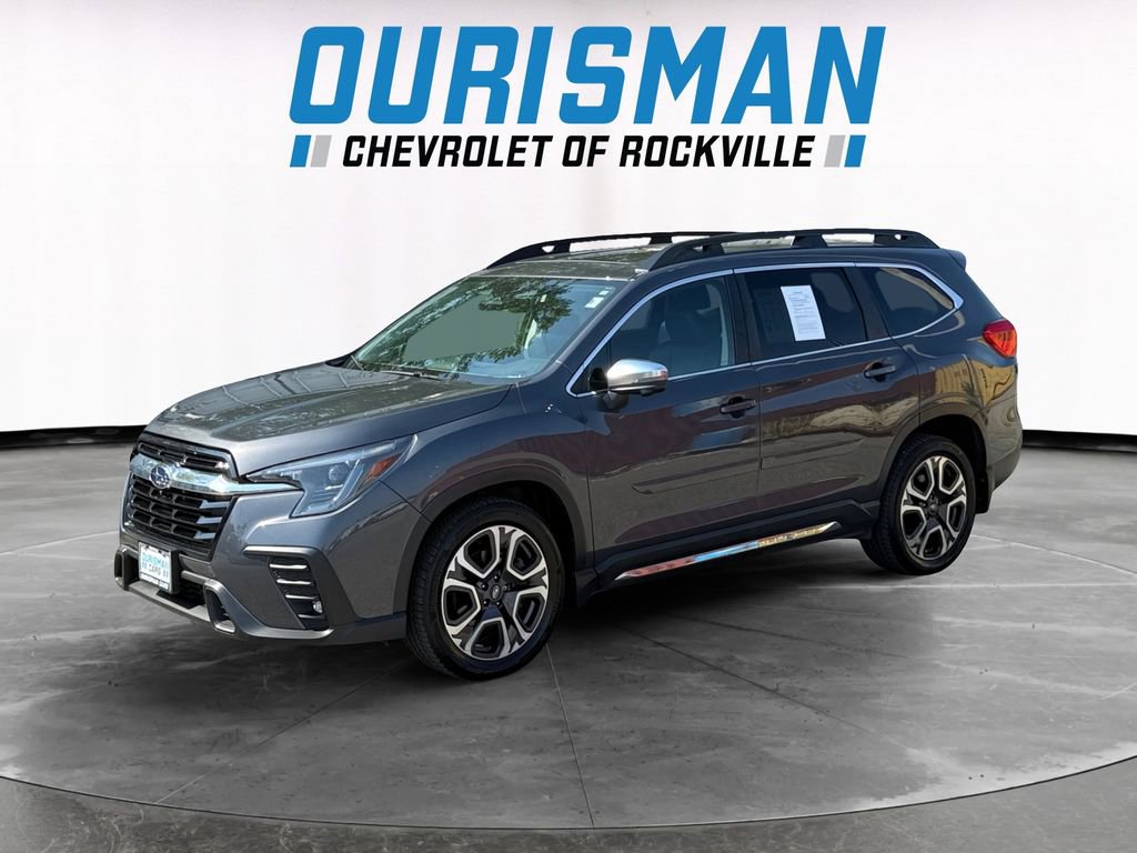 Used 2023 Subaru Ascent Limited w/ Technology Package AWD/4WD image 2
