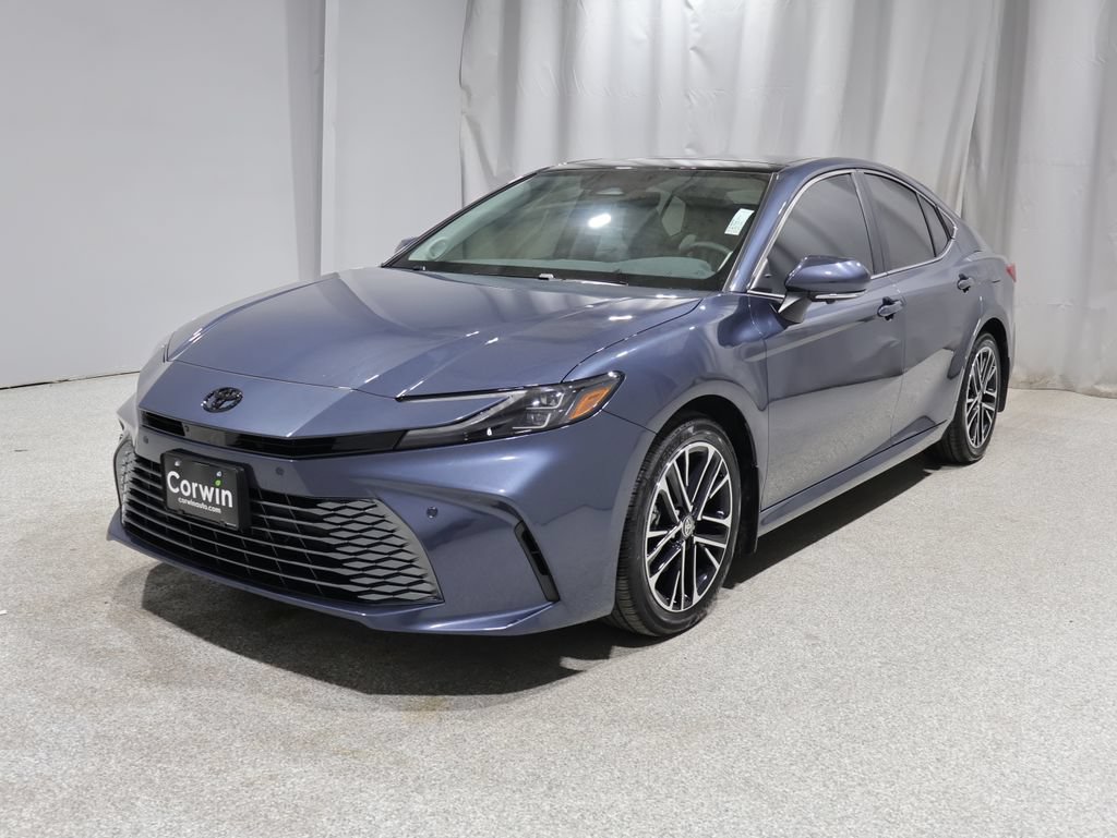 Used 2026 Toyota Camry XLE w/ Premium Plus Package FWD image 8
