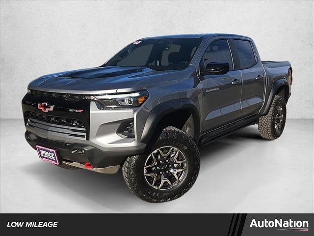 Used 2025 Chevrolet Colorado ZR2 w/ Technology Package