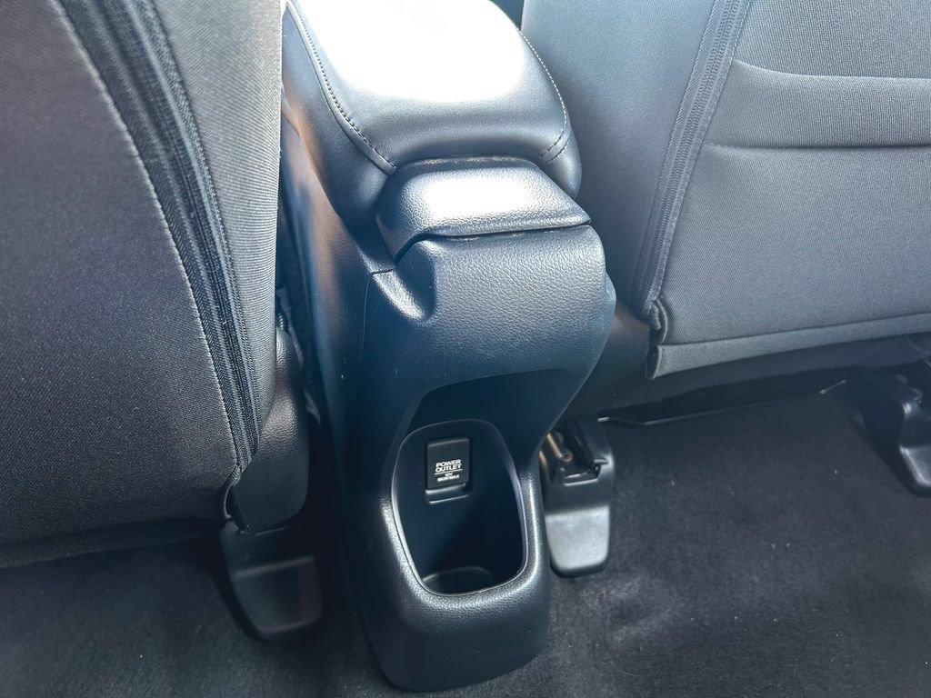 Used 2017 Honda HR-V LX image 16