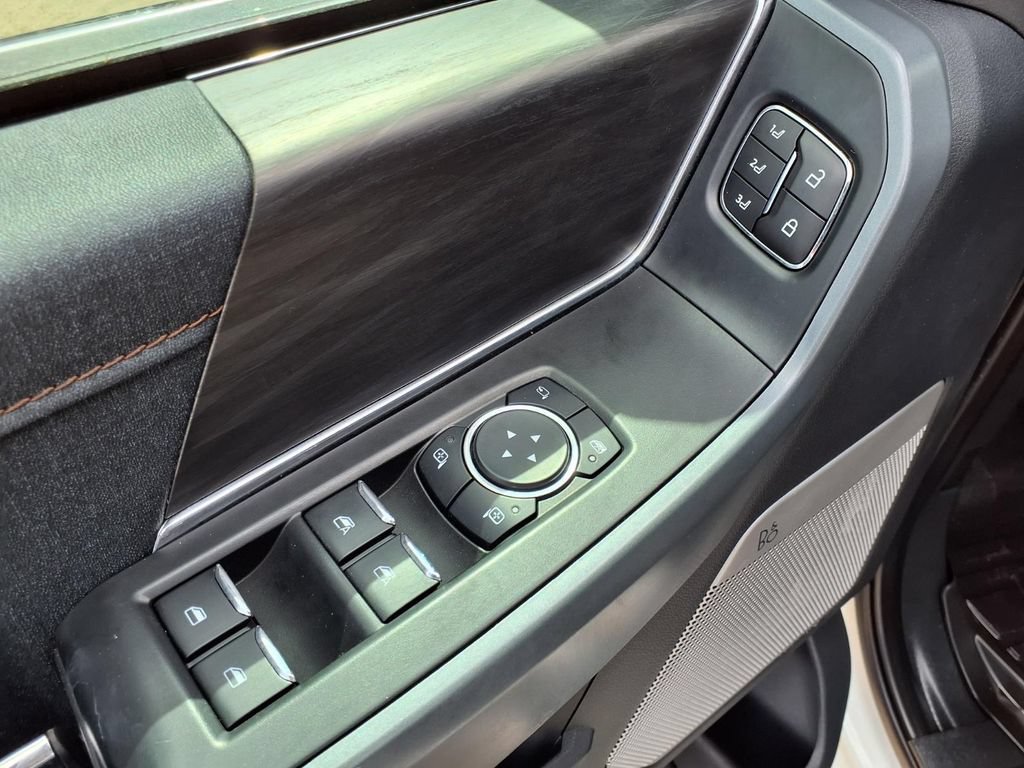 Used 2024 Ford F150 Lariat w/ FX4 Off-Road Package AWD/4WD image 24