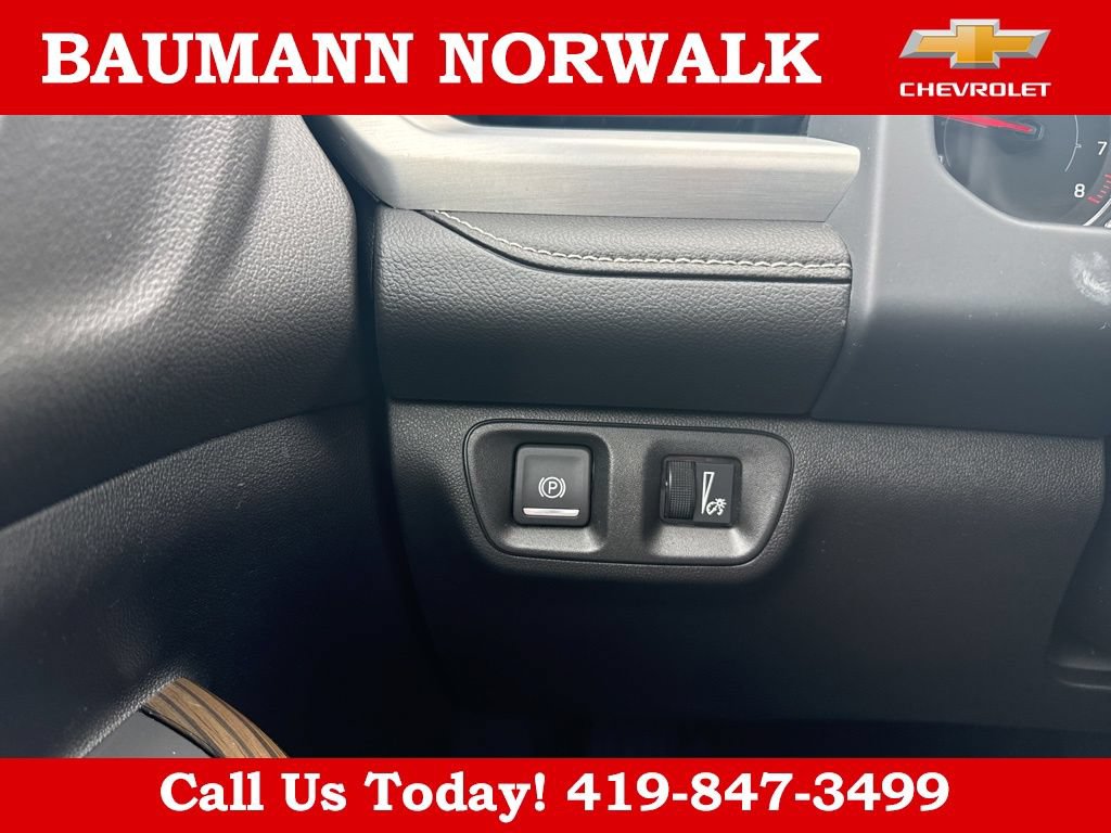 Used 2023 GMC Acadia SLE AWD/4WD image 8