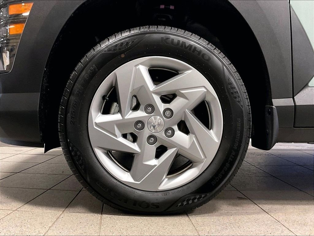 Certified 2024 Hyundai Kona SE AWD/4WD image 7