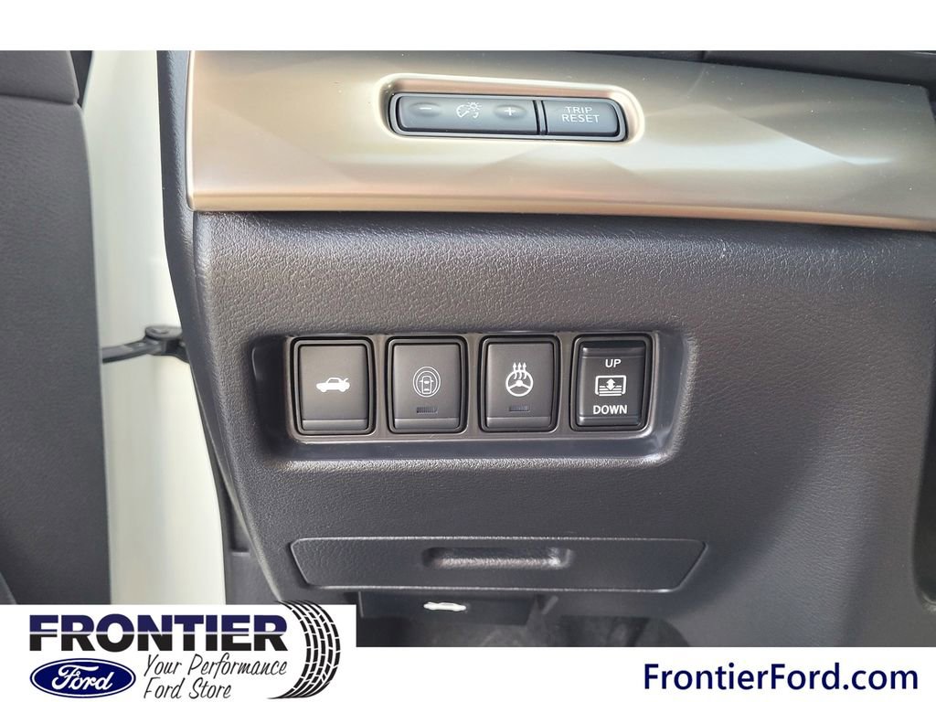 Used 2019 Nissan Maxima Platinum w/ Reserve Package image 16