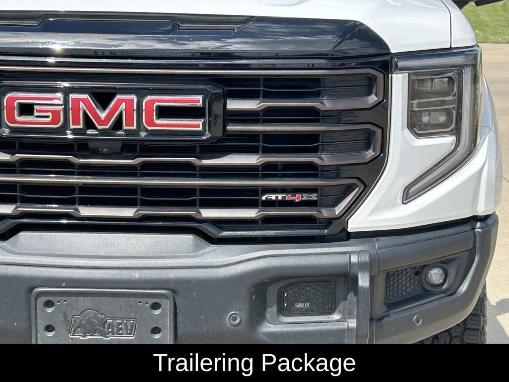 Used 2024 GMC Sierra 1500 AT4X w/ AT4X AEV Edition image 4