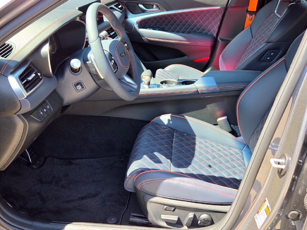 New 2026 Genesis G70 3.3T Prestige RWD image 6