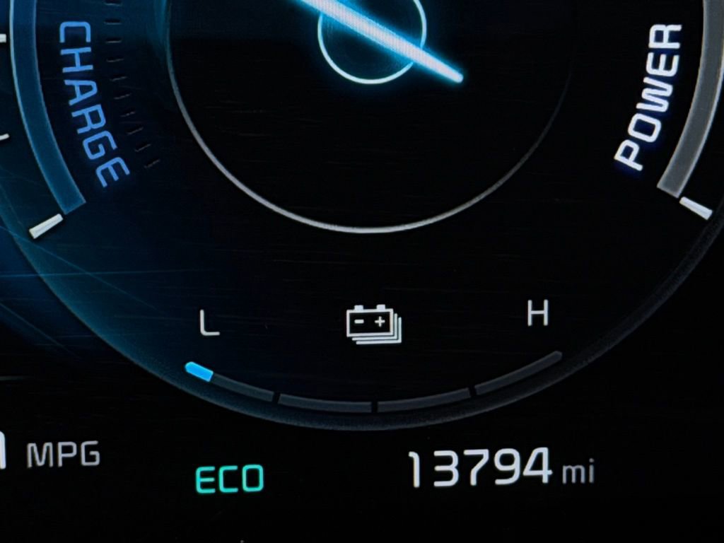 Used 2025 Kia Sportage X-Line Prestige image 16