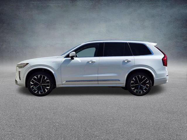 New 2026 Volvo XC90 T8 Plus w/ Protection Package AWD/4WD image 4