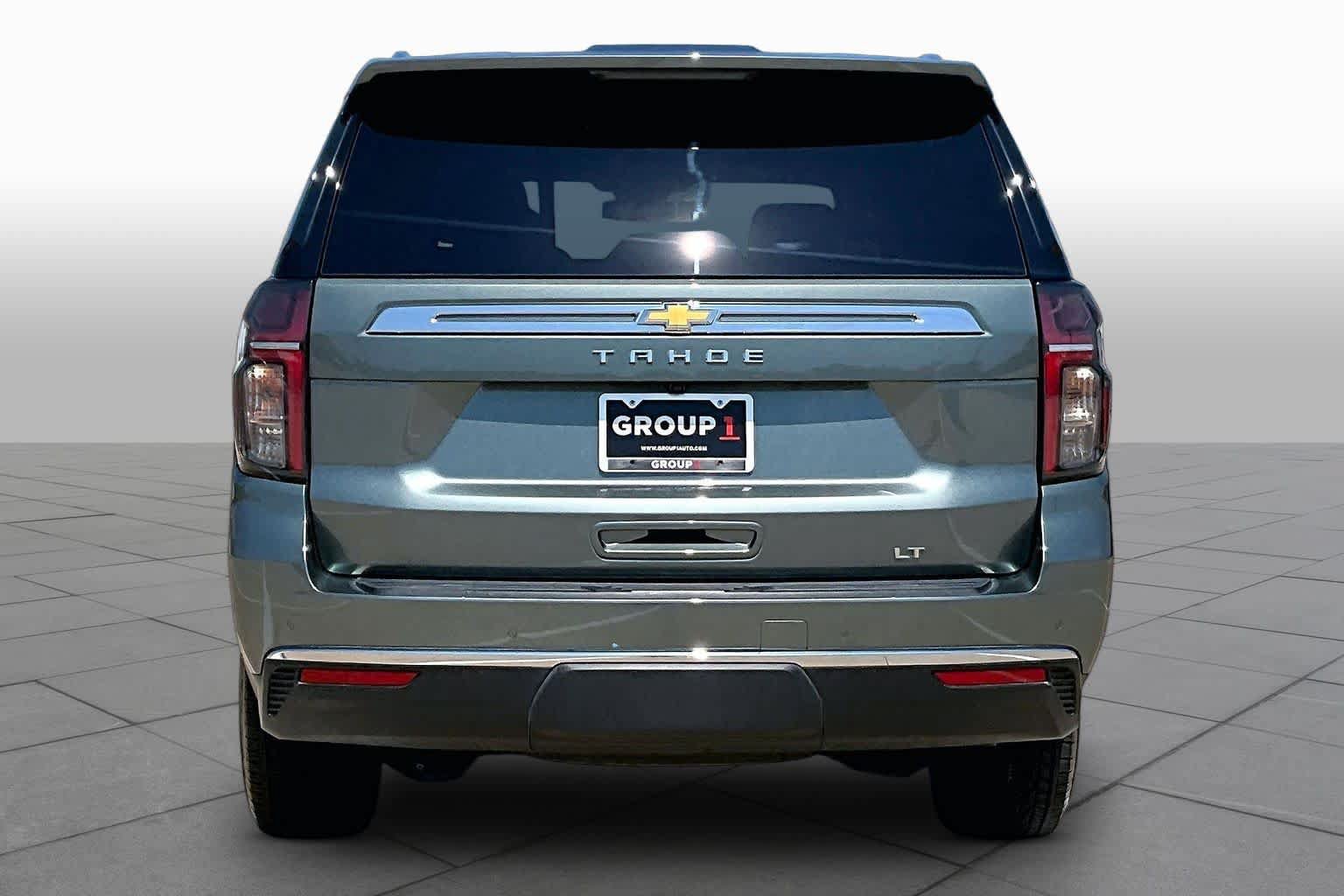 Used 2024 Chevrolet Tahoe LT w/ Luxury Package RWD image 5