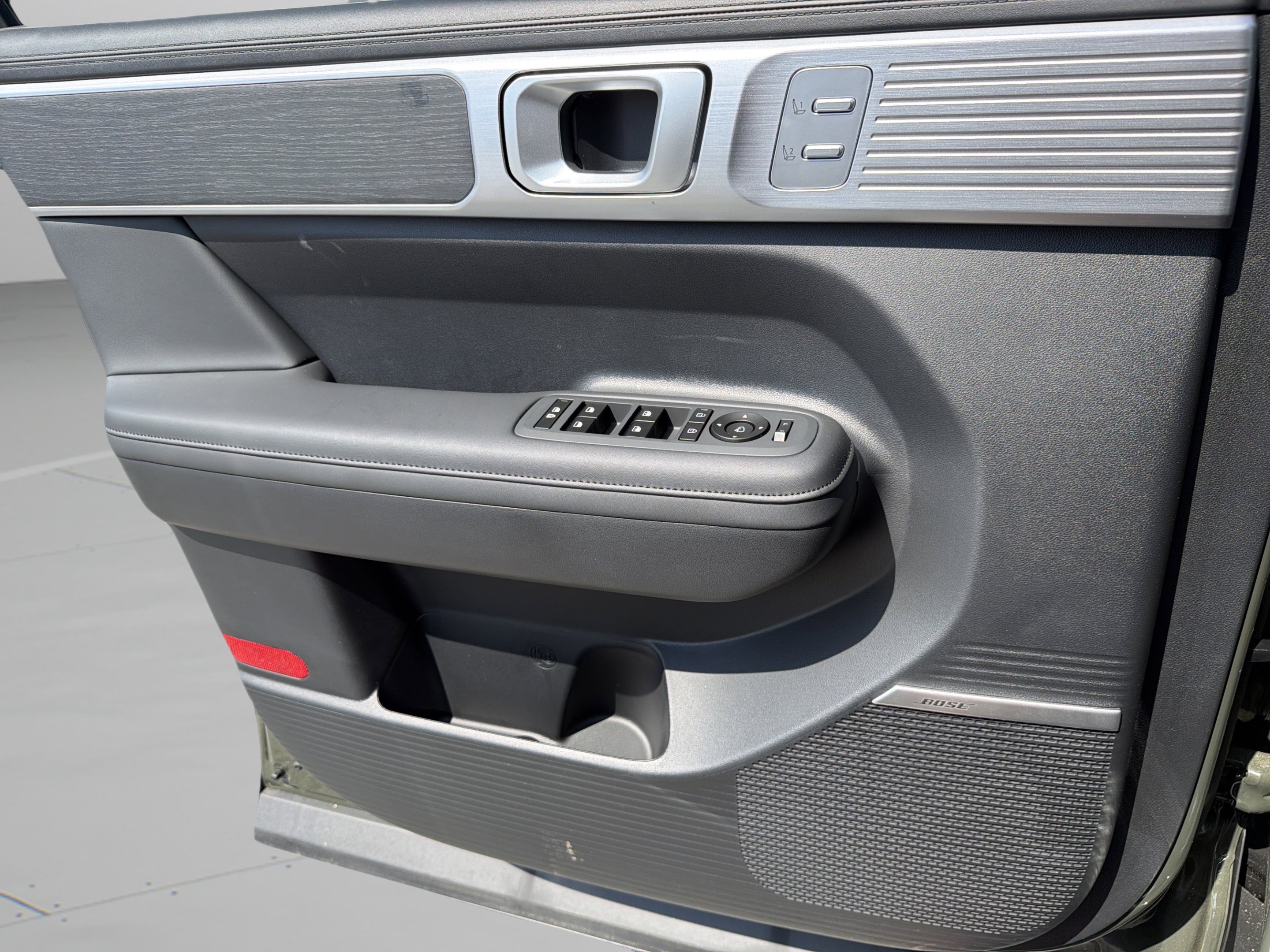 New 2026 Hyundai Santa Fe Limited FWD image 15