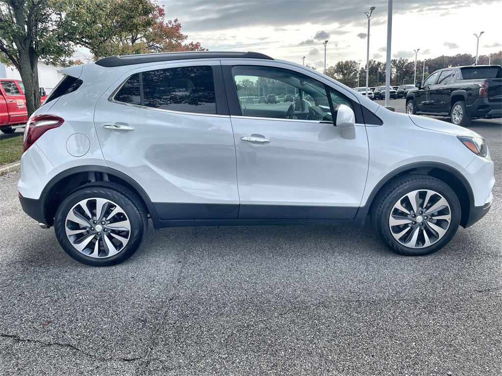 Used 2022 Buick Encore Preferred w/ Safety Package image 9