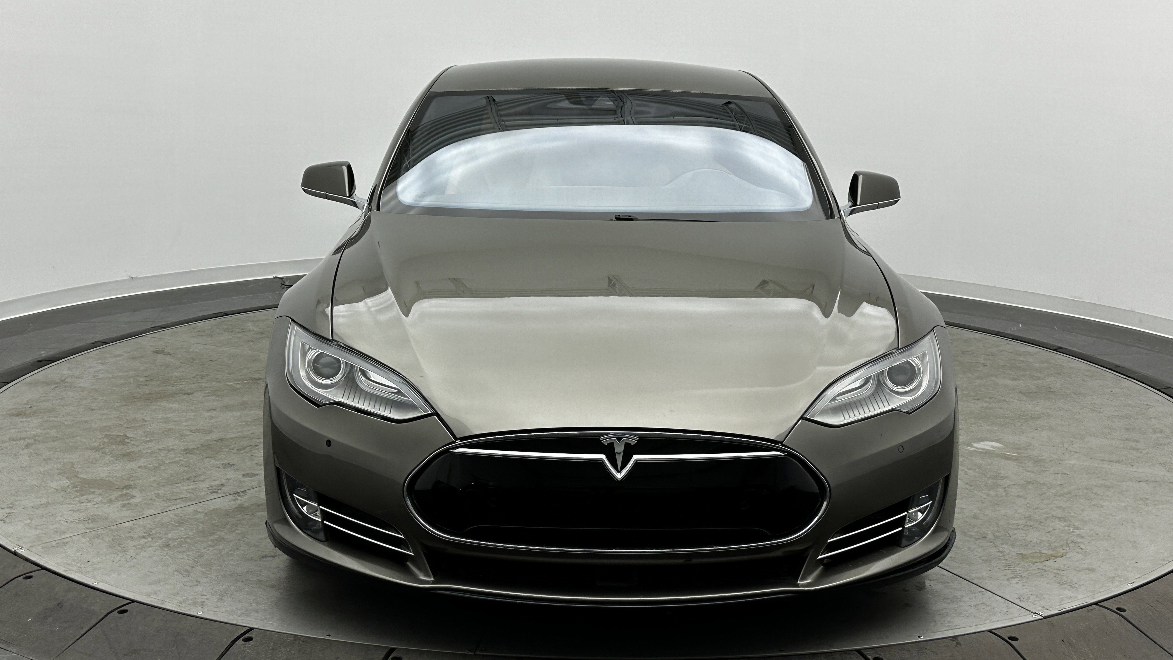 Used 2016 Tesla Model S 75D image 2