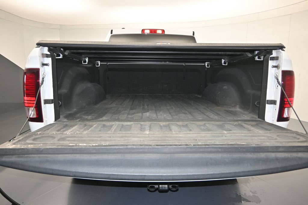 Used 2022 RAM 1500 Warlock AWD/4WD image 25