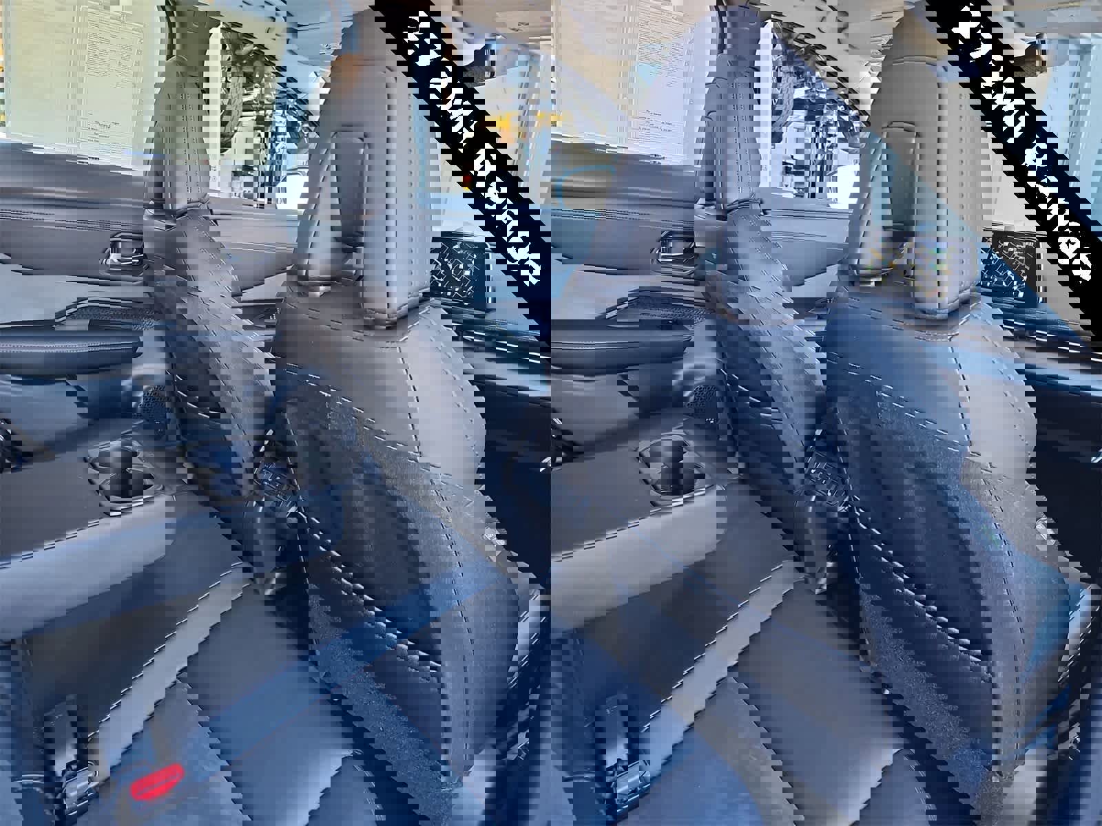 Used 2024 Nissan Ariya AWD image 16