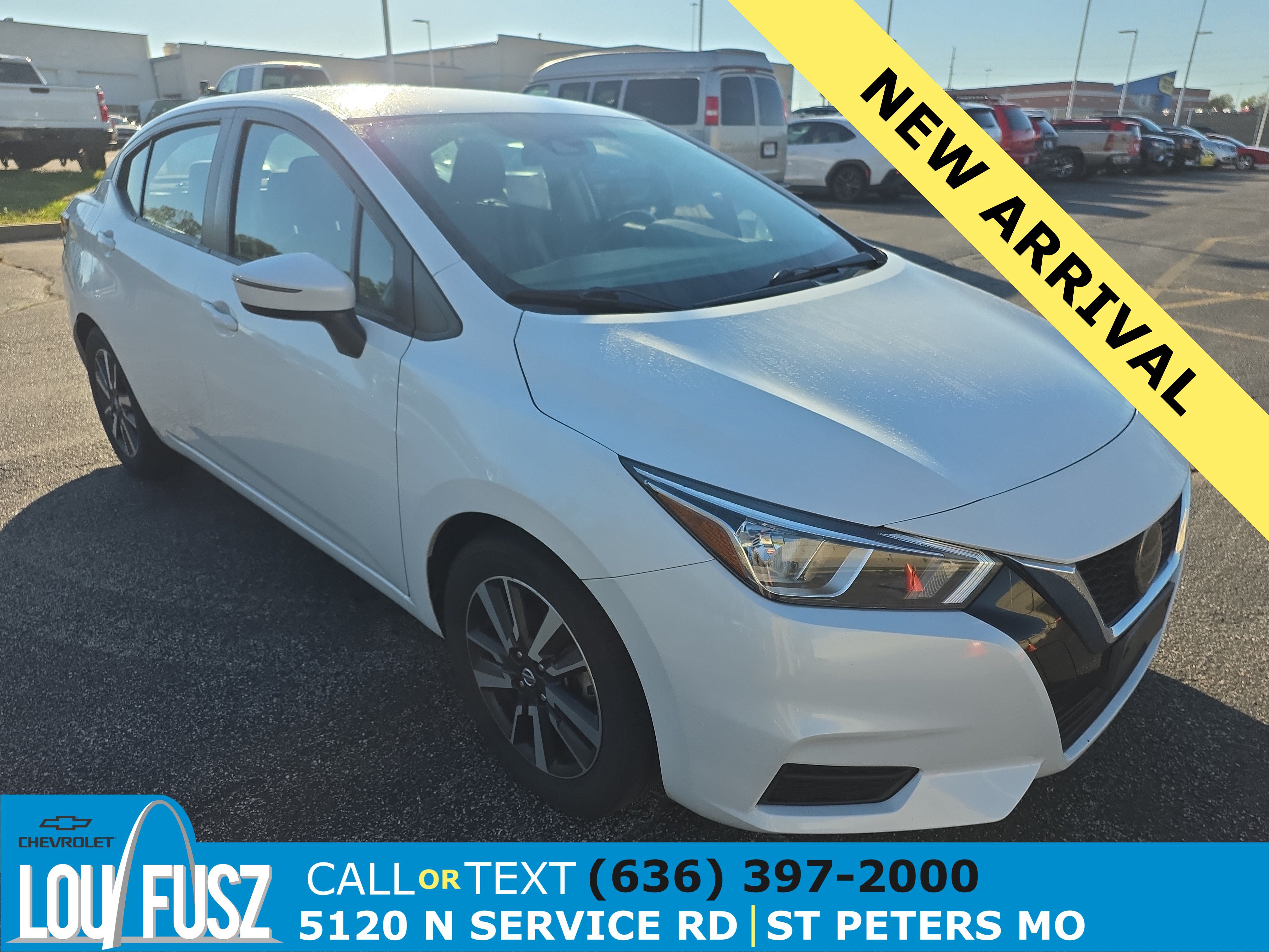 Used 2021 Nissan Versa SV FWD image 1