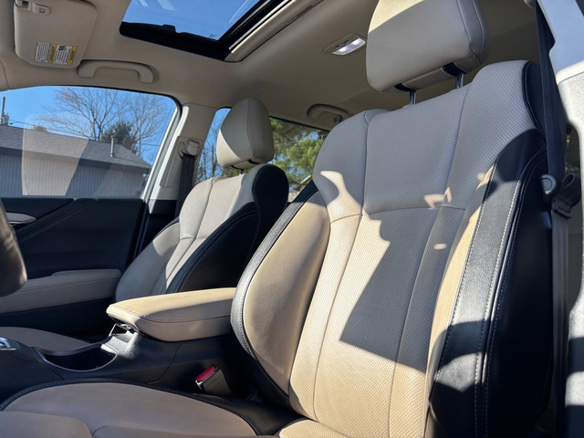 Used 2023 Subaru Outback Limited image 13