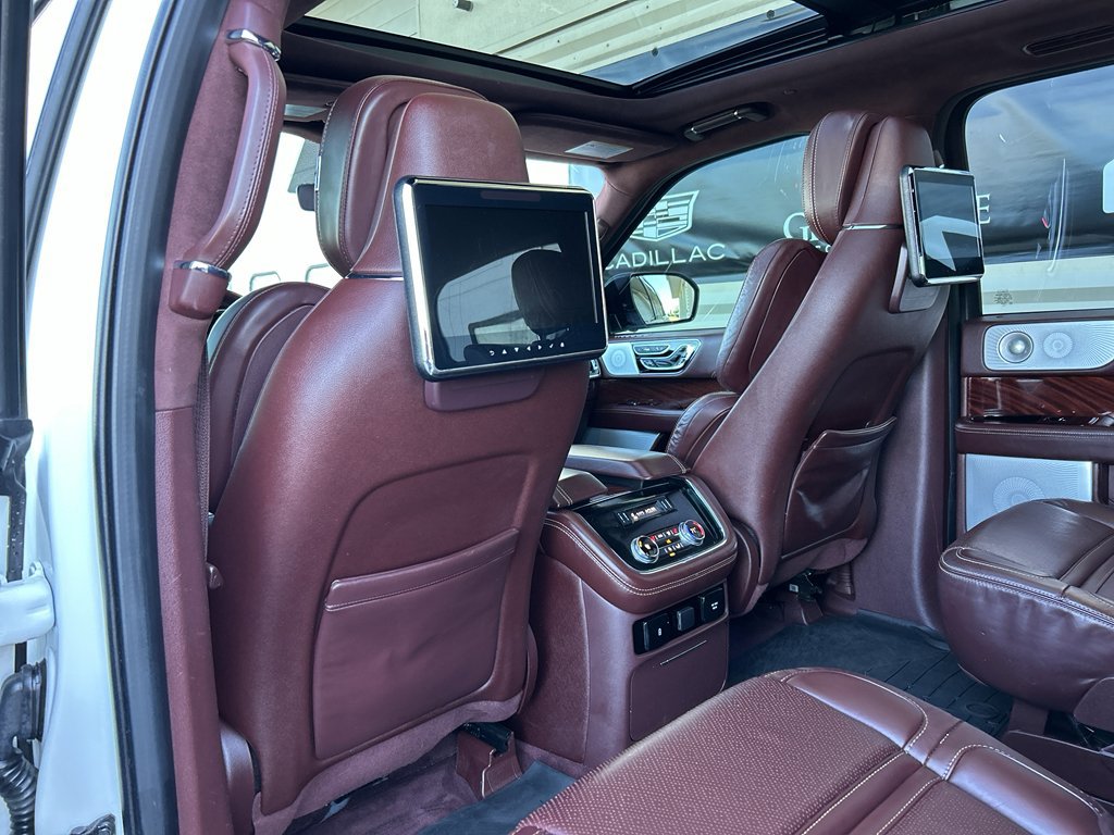Used 2021 Lincoln Navigator Black Label w/ Special Edition Package image 13
