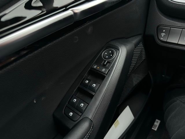 New 2026 Kia Seltos S image 43
