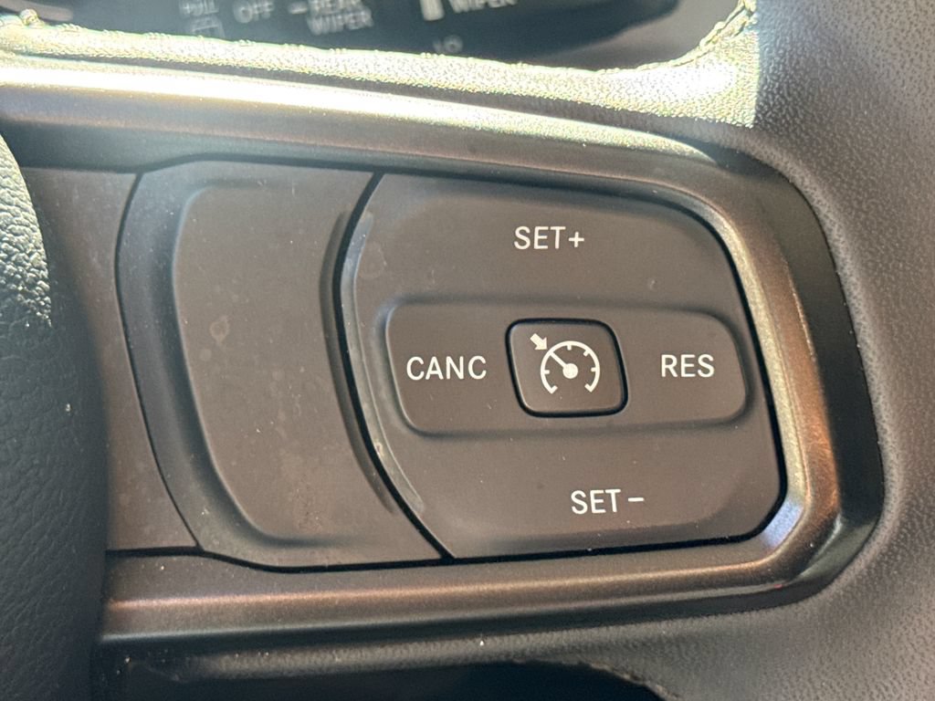 Used 2023 Jeep Wrangler Unlimited Sport AWD/4WD image 29