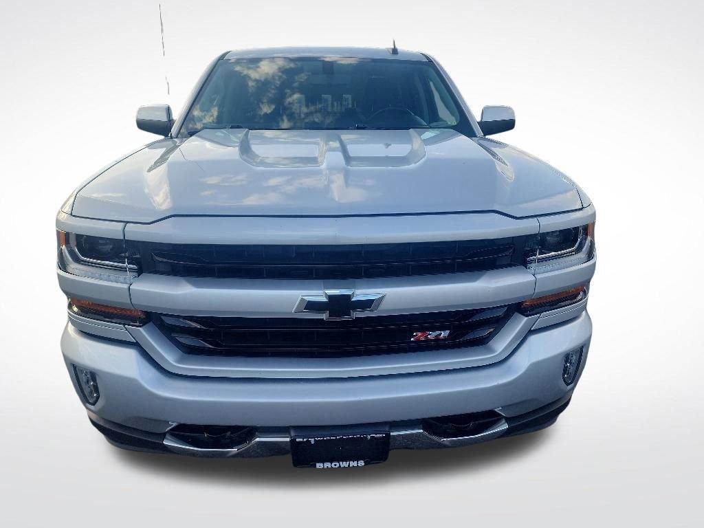 Used 2019 Chevrolet Silverado 1500 LT w/ All Star Edition AWD/4WD image 3