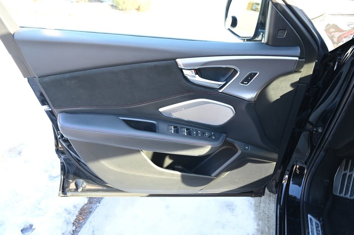 Used 2024 Acura RDX A-Spec image 16