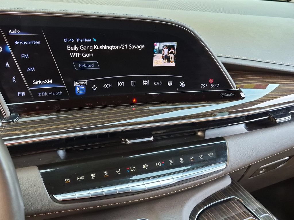 Used 2022 Cadillac Escalade Premium Luxury w/ Performance Package AWD/4WD image 20