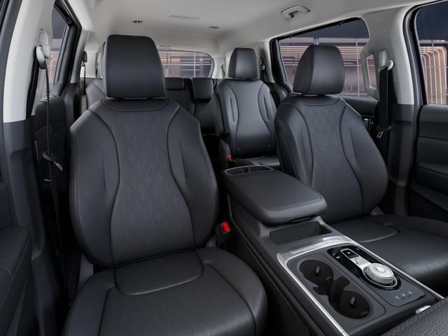 New 2027 Kia Carnival EX w/ Dark Edition Package FWD image 16