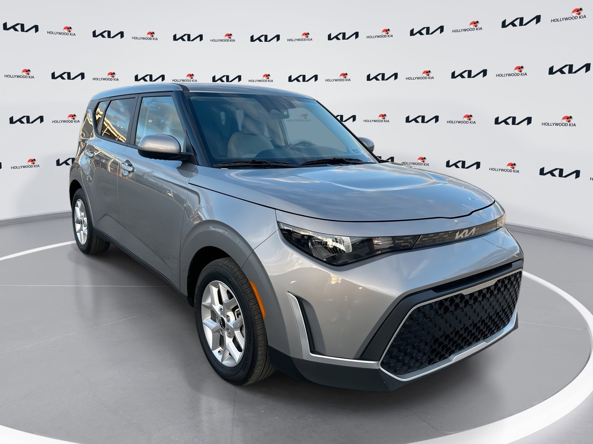 Certified 2025 Kia Soul LX