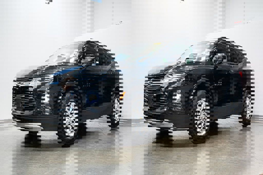 Used 2020 Chevrolet Blazer LT image 3