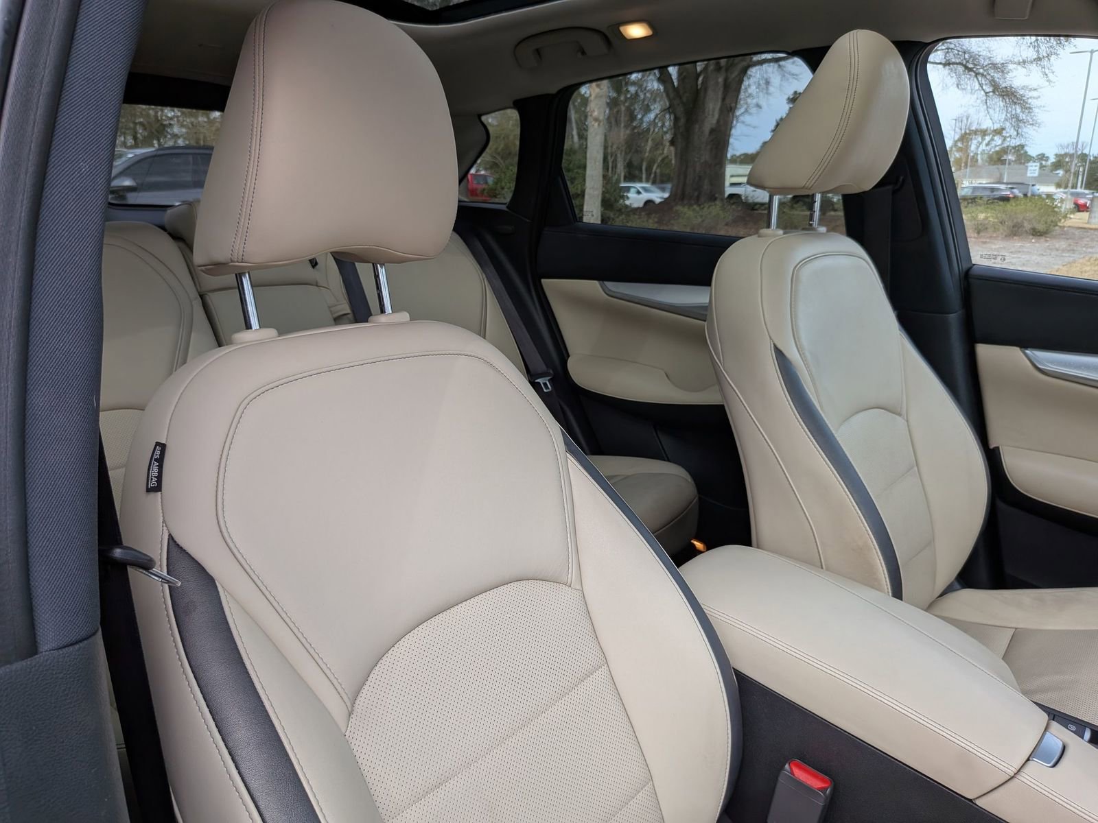 Used 2019 INFINITI QX50 Essential w/ Premium Heat Package image 41