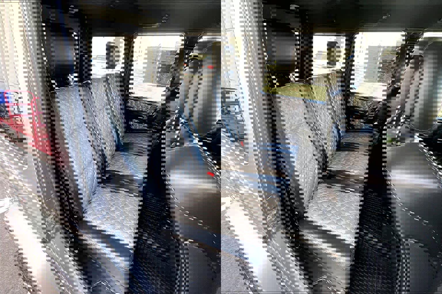 Used 2016 Mercedes-Benz G 63 AMG 4MATIC image 18