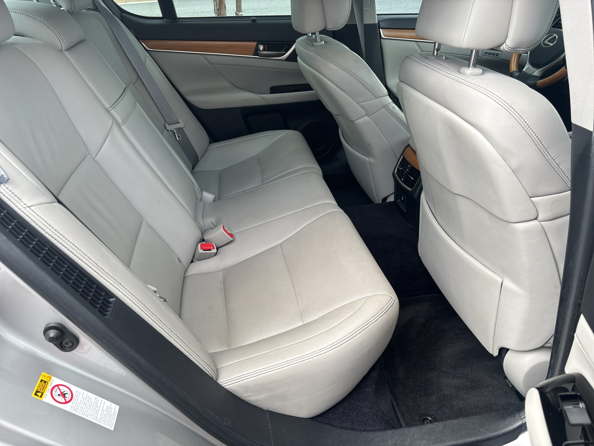 Used 2013 Lexus GS 450h w/ Luxury Pkg RWD image 18